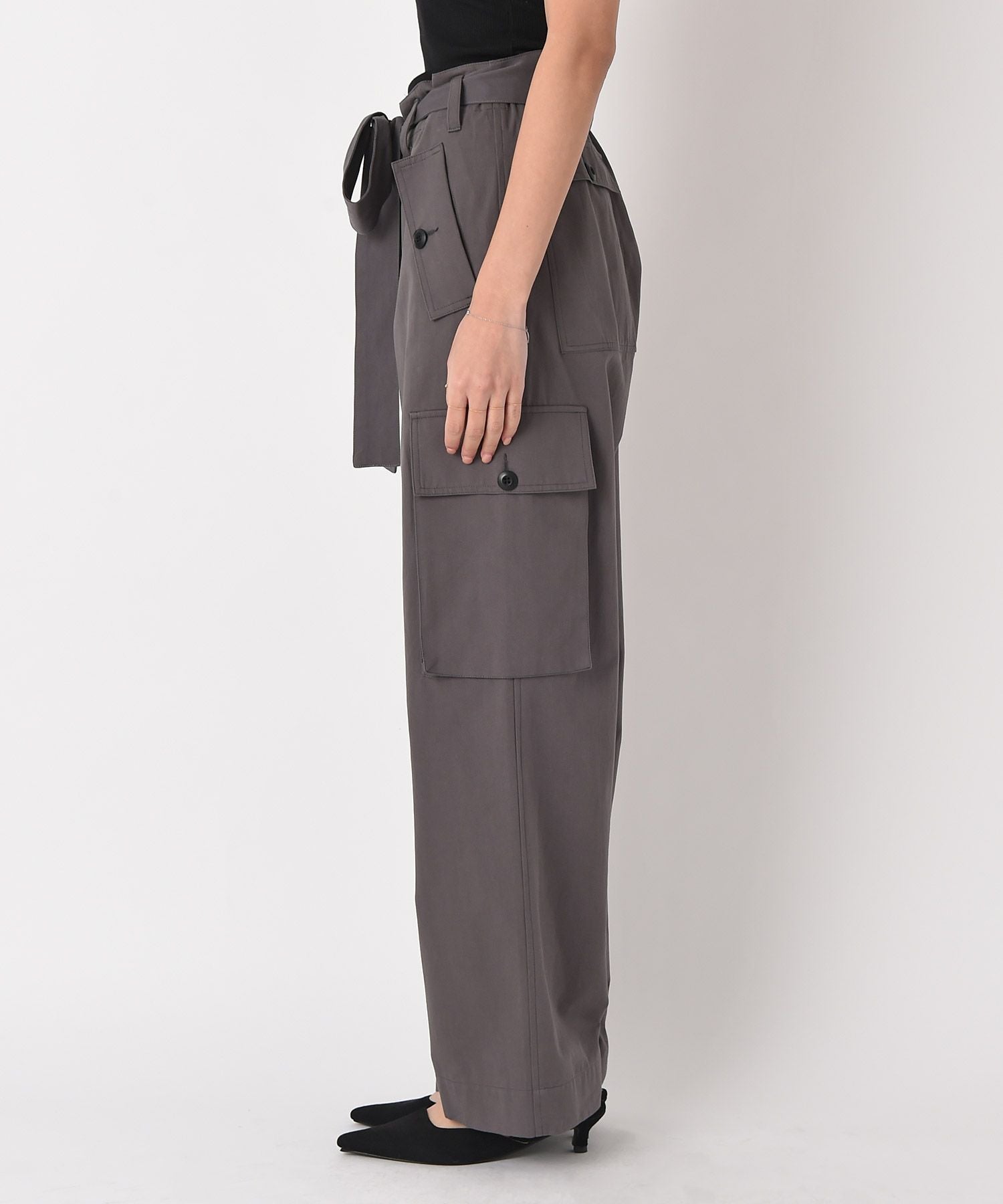 mayurio　AKTE ベルテッドカーゴパンツ¥16,830 サイズ2 ベルテッドカーゴパンツ | AKTE